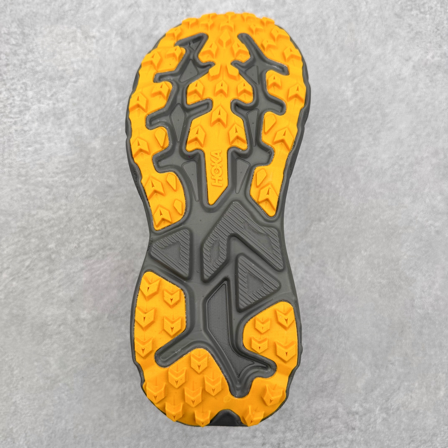 HOKA ONE ONE Challenger 8 GTX 舒适百搭 越野跑鞋 HOKA ONE ONE