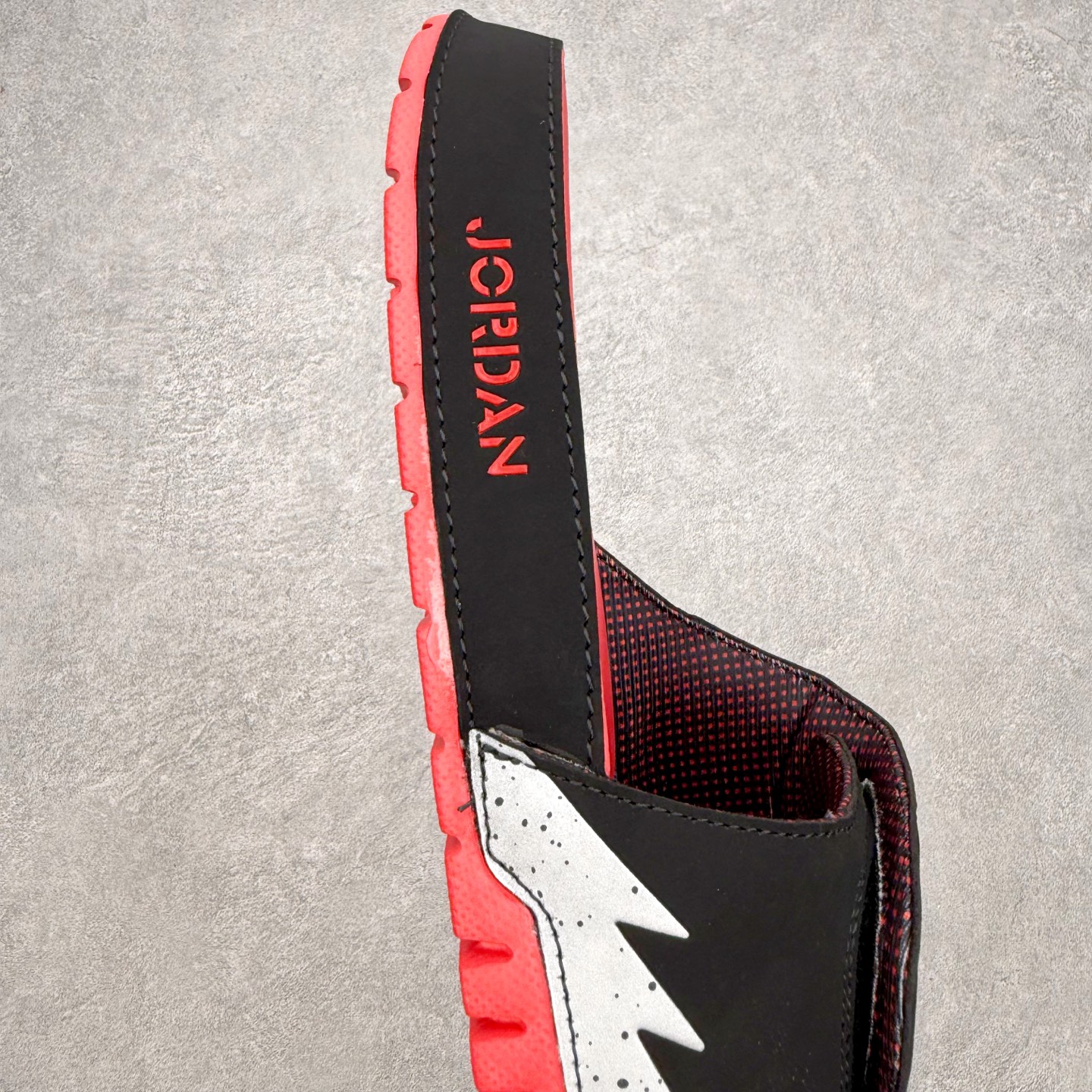 ＃原装级别 Air Jordan AJ5 Hydro Retro Slides 飞人运动拖鞋 经典的配色