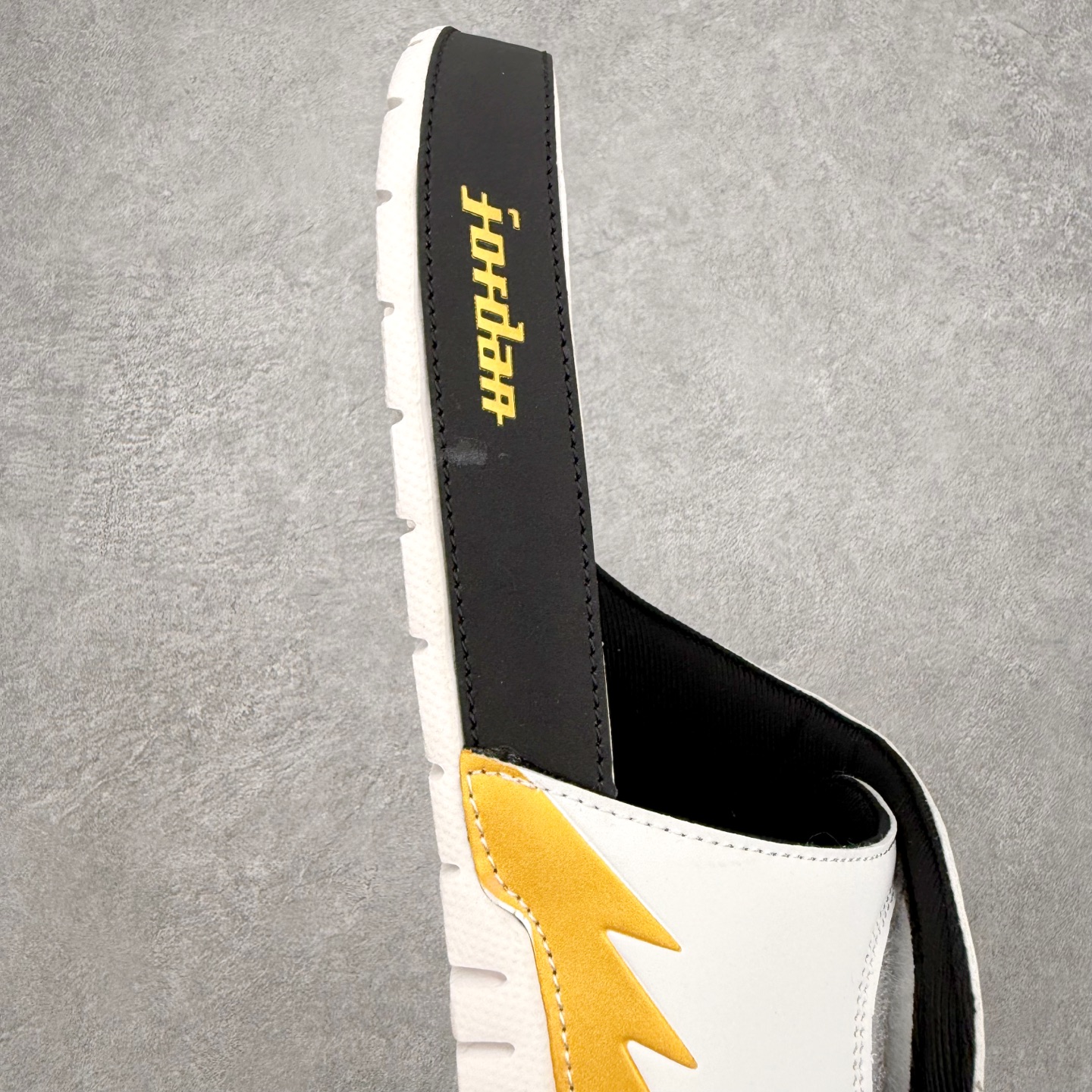 ＃原装级别 Air Jordan AJ5 Hydro Retro Slides 飞人运动拖鞋 经典的配色