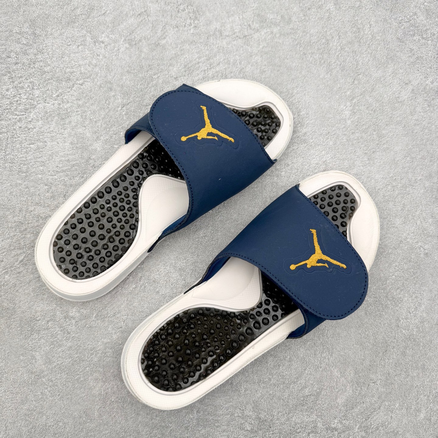 ＃原装级别 Air Jordan AJ5 Hydro Retro Slides 飞人运动拖鞋 经典的配色