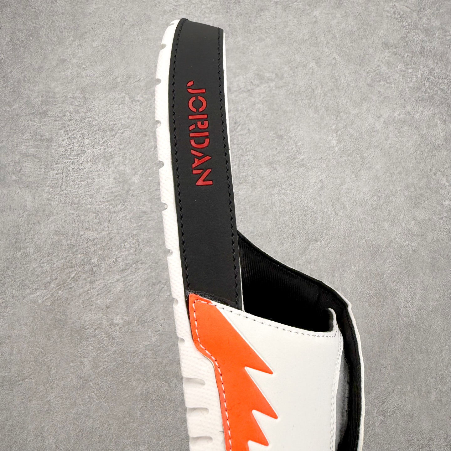 ＃原装级别 Air Jordan AJ5 Hydro Retro Slides 飞人运动拖鞋 经典的配色