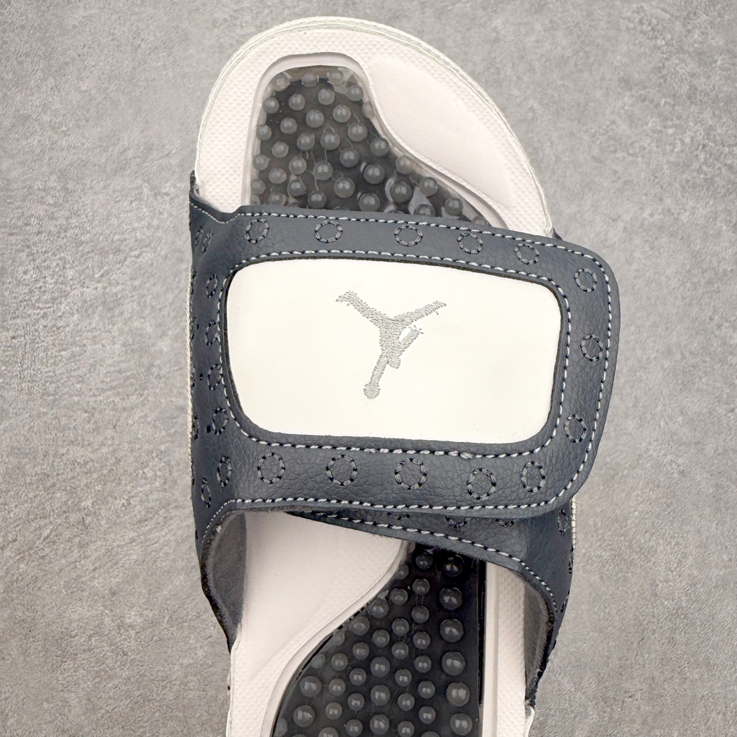 ＃原装级别 Air Jordan AJ13 Hydro Retro Slides 飞人运动拖鞋 经典的配