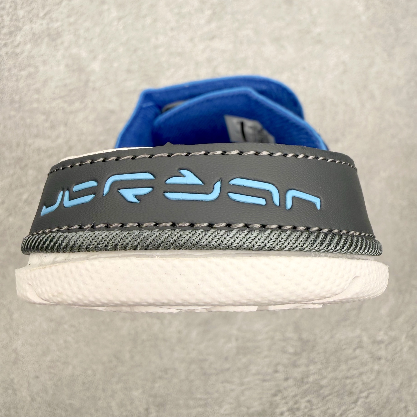 ＃原装级别 Air Jordan AJ13 Hydro Retro Slides 飞人运动拖鞋 经典的配