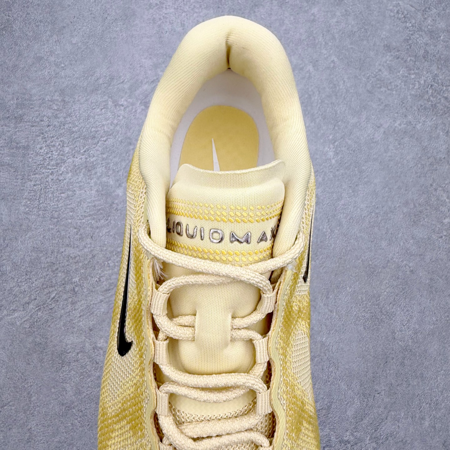 NK AIR LIQUID MAX 2026S 毒箭蛙新款气垫跑步鞋 Liquid Max 传承四十年 