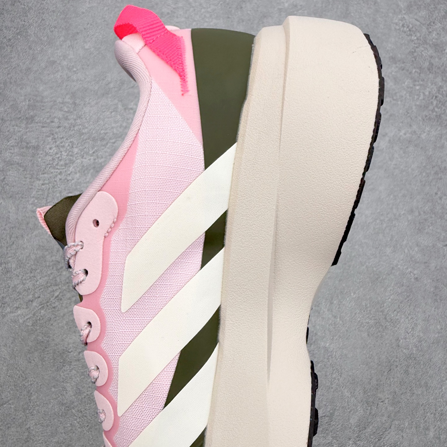 AD Adizero EVO SL ATR M 马拉松竞速专业跑鞋 CELERMESH针织网面非常轻薄 