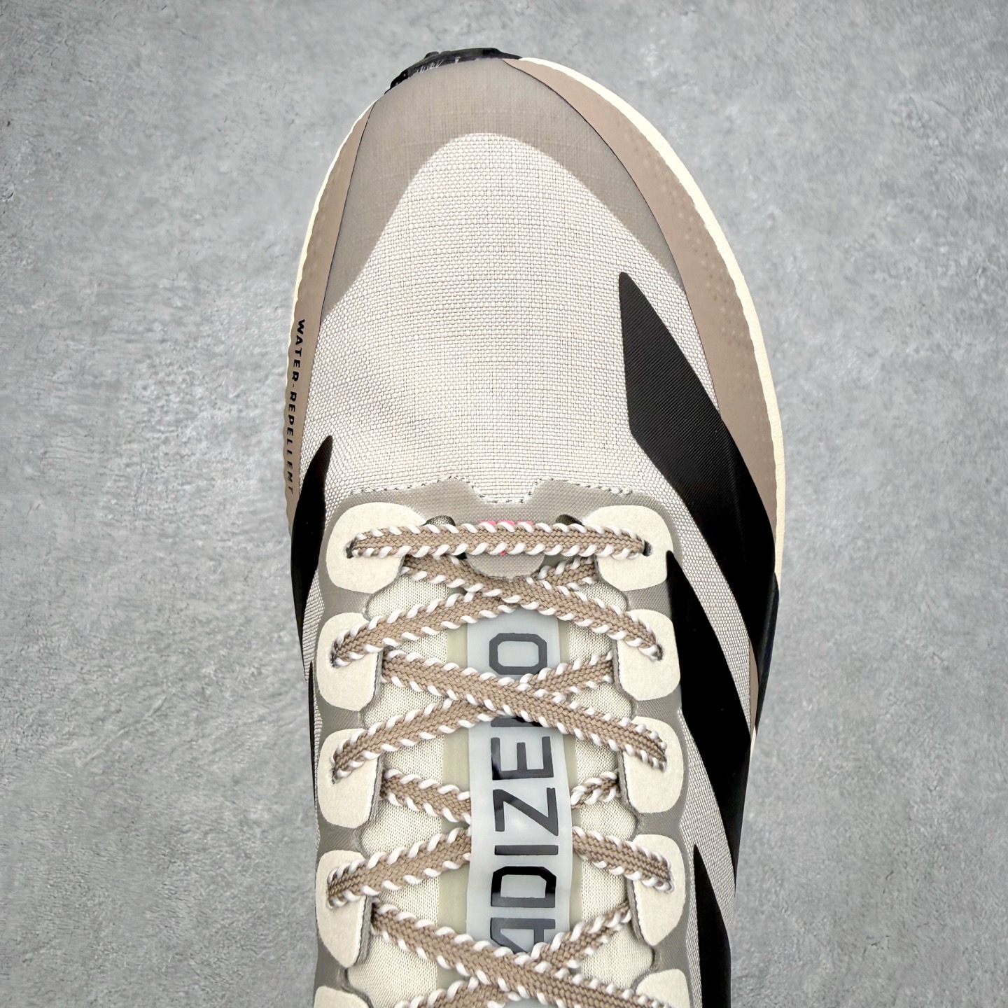 AD Adizero EVO SL ATR M 马拉松竞速专业跑鞋 CELERMESH针织网面非常轻薄 