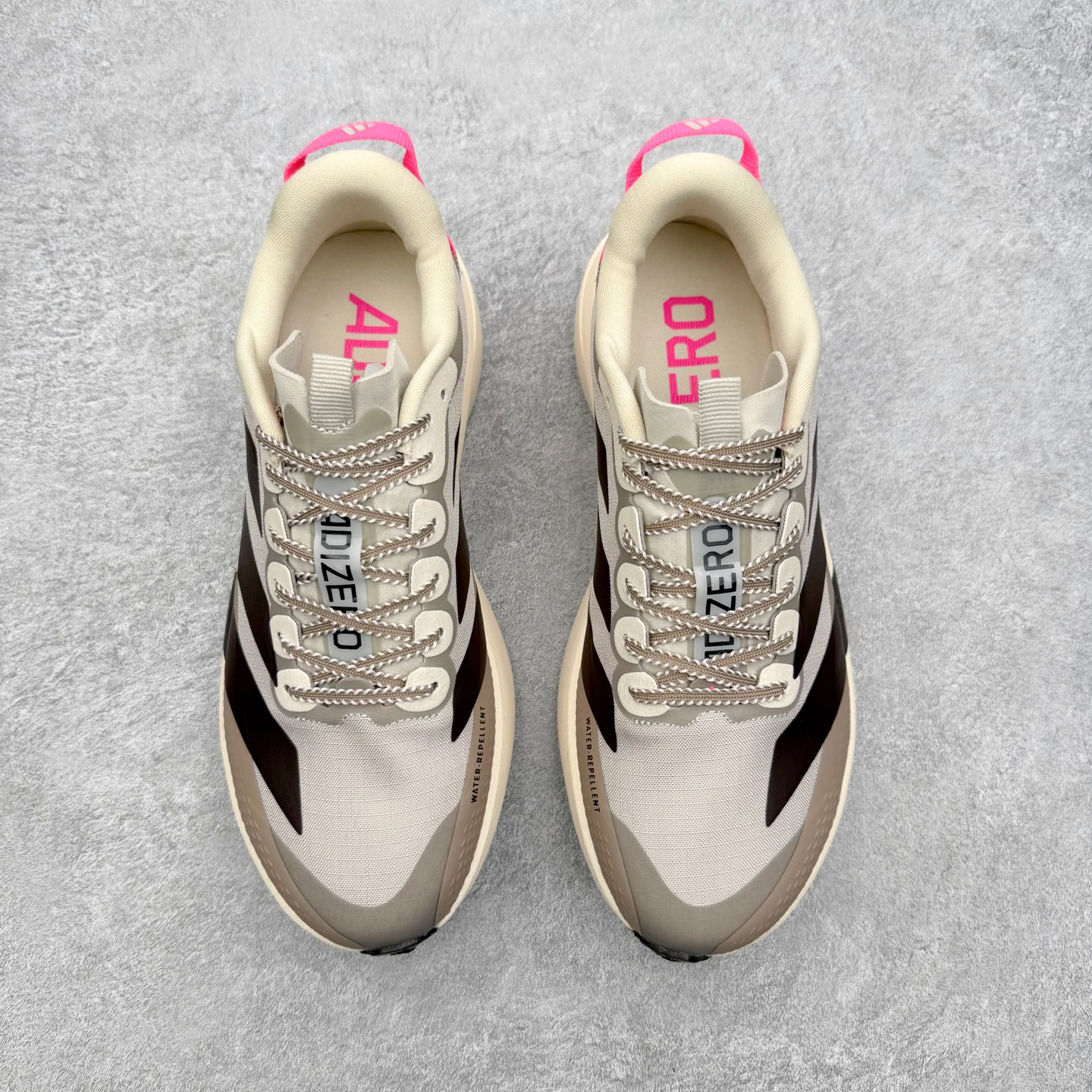 AD Adizero EVO SL ATR M 马拉松竞速专业跑鞋 CELERMESH针织网面非常轻薄 