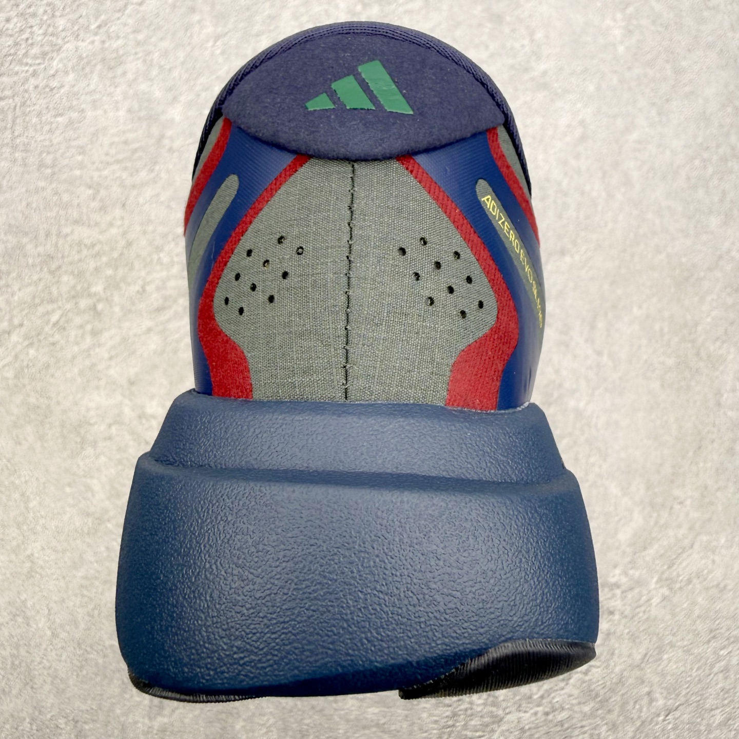 AD Adizero EVO SL EXO M 马拉松竞速专业跑鞋 CELERMESH针织网面非常轻薄 
