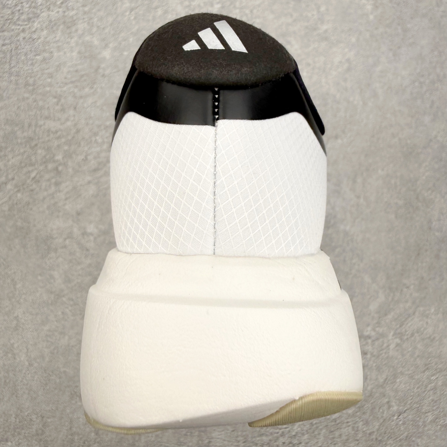 AD Adizero EVO SL Zip 马拉松竞速专业跑鞋 CELERMESH针织网面非常轻薄 纤维