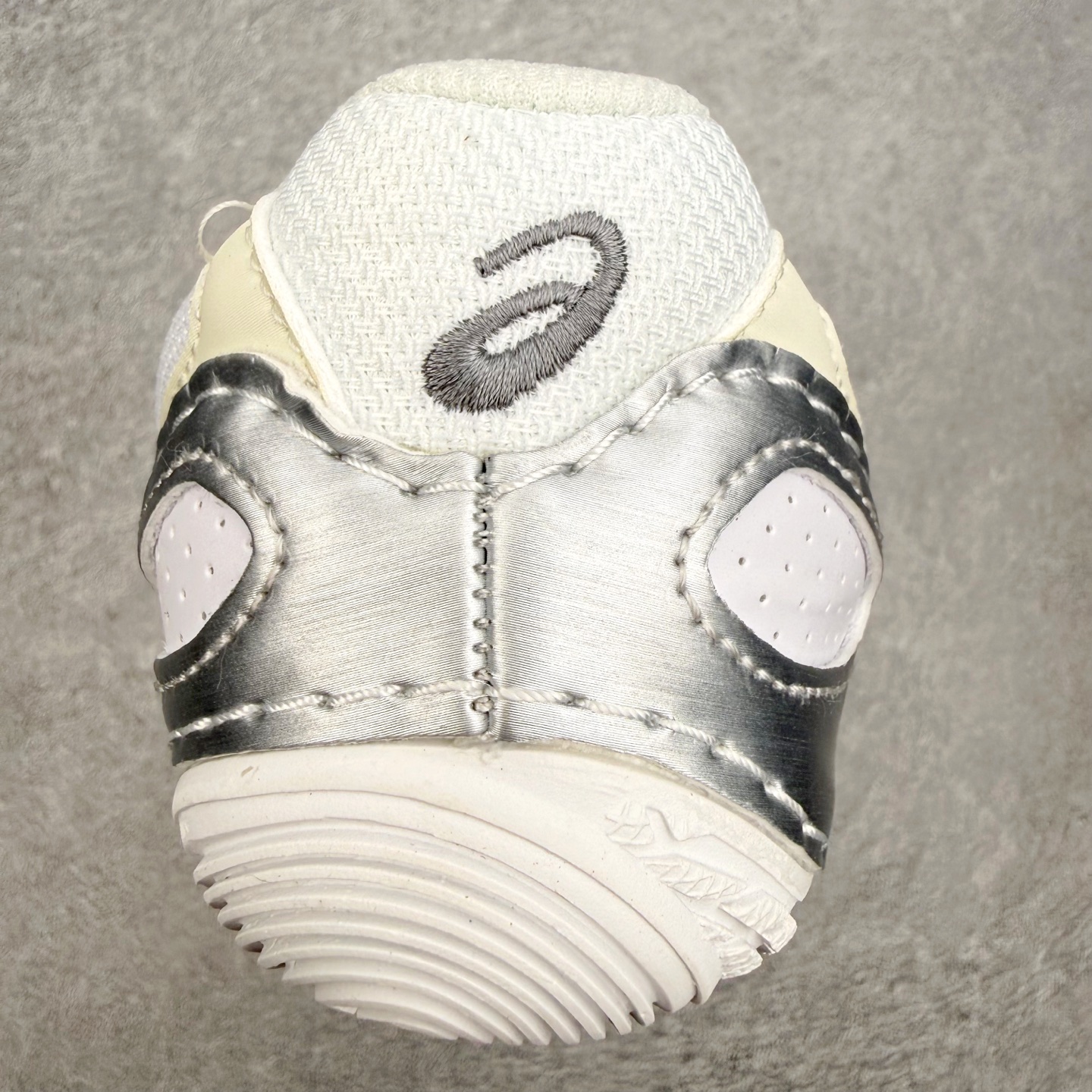 ASICS Hypersync 亚瑟士薄底鞋经典时尚百搭包裹性轻便低帮生活休闲鞋 男女同款 ASICS（