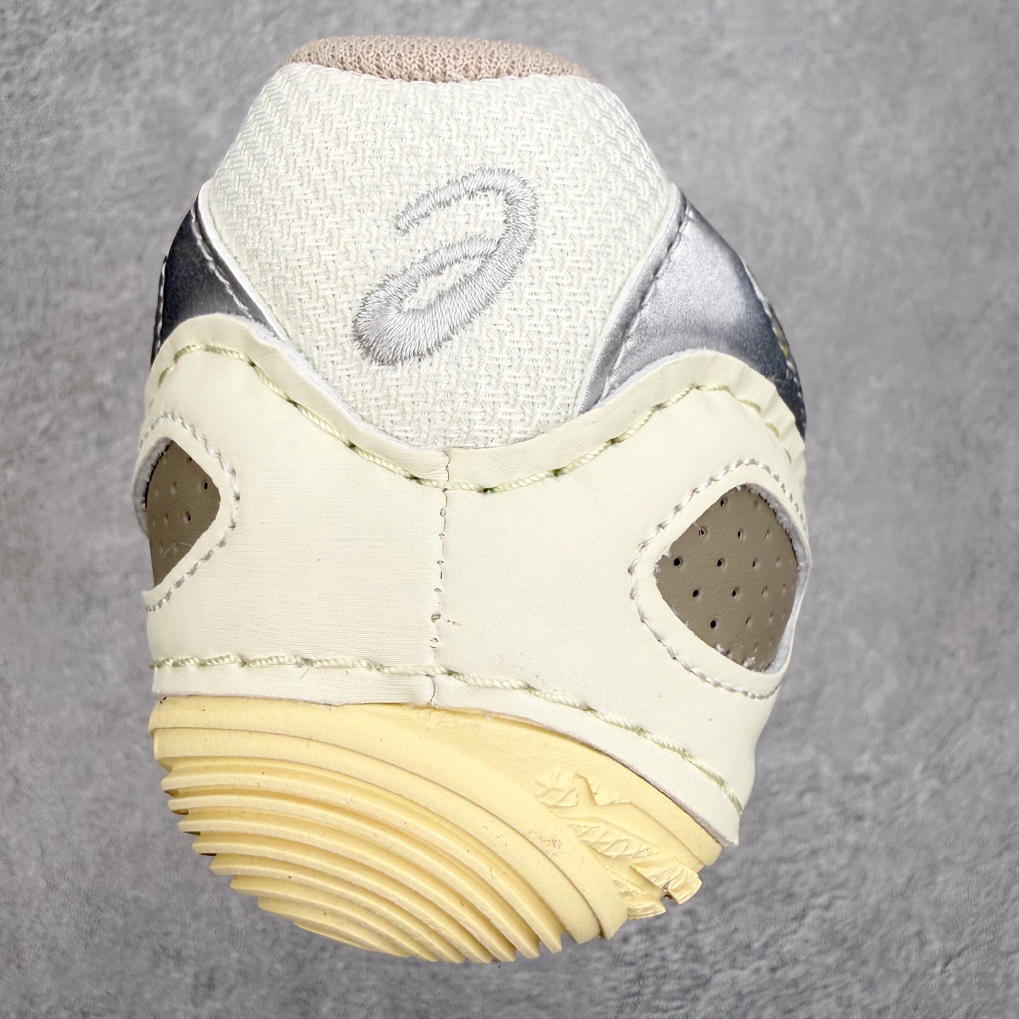 ASICS Hypersync 亚瑟士薄底鞋经典时尚百搭包裹性轻便低帮生活休闲鞋 男女同款 ASICS（