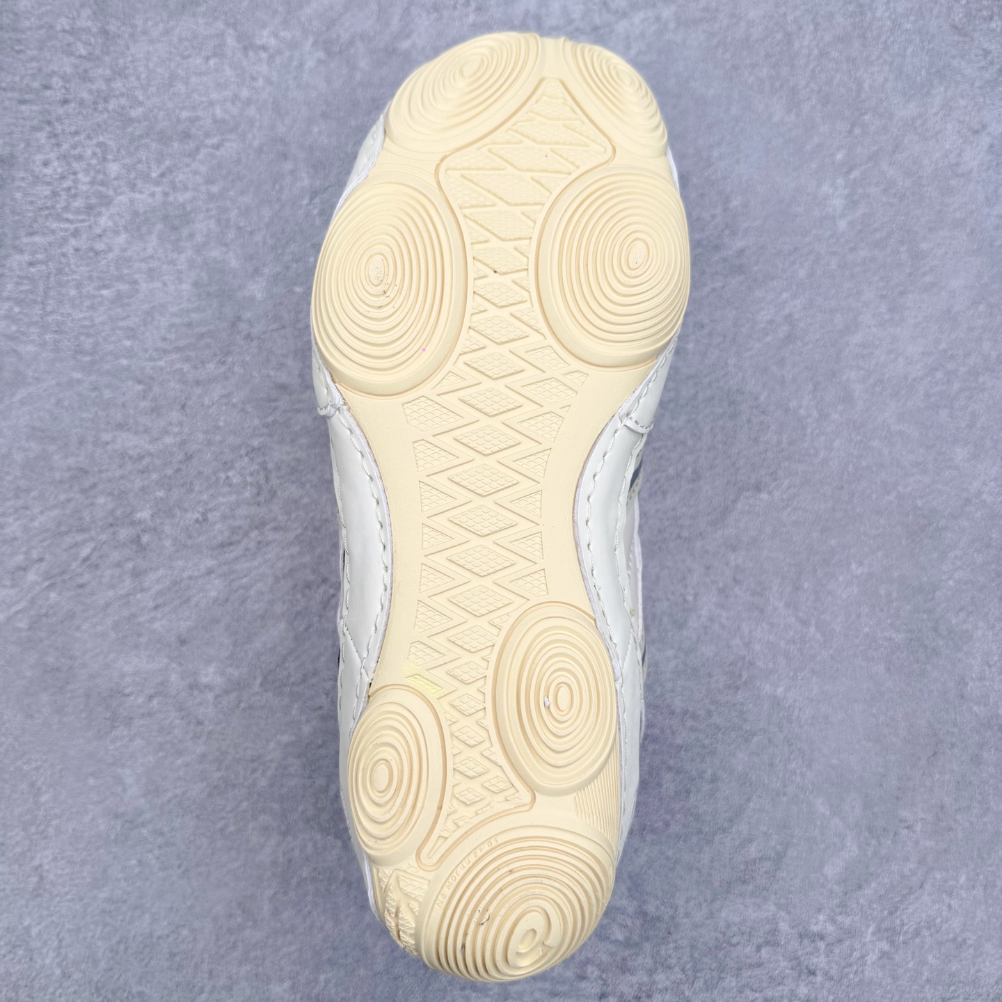 ASICS Hypersync 亚瑟士薄底鞋经典时尚百搭包裹性轻便低帮生活休闲鞋 男女同款 ASICS（