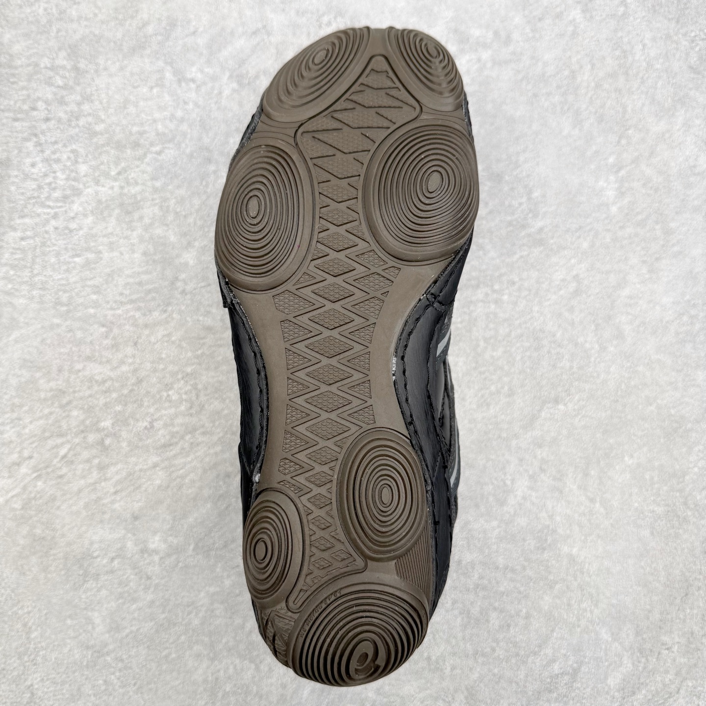 ASICS Hypersync 亚瑟士薄底鞋经典时尚百搭包裹性轻便低帮生活休闲鞋 男女同款 ASICS（