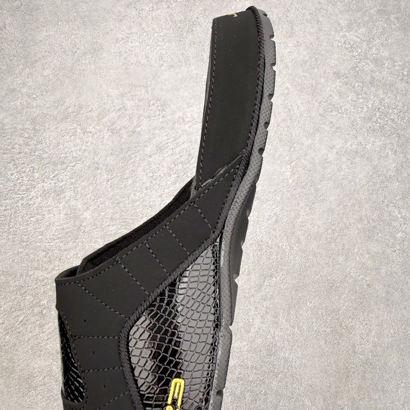 ＃原装级别 Air Jordan AJ12 Hydro Retro Slides 飞人运动拖鞋 经典的配