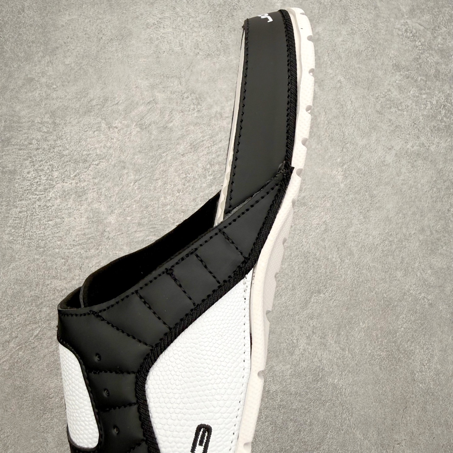 ＃原装级别 Air Jordan AJ12 Hydro Retro Slides 飞人运动拖鞋 经典的配