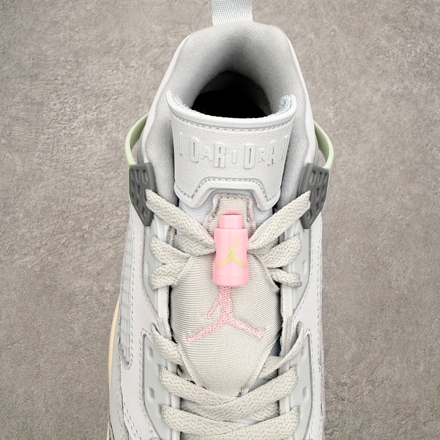 Jordan Spizike Low AJ复古低帮篮球鞋 FQ1759-401 这款鞋子著名导演斯派克李