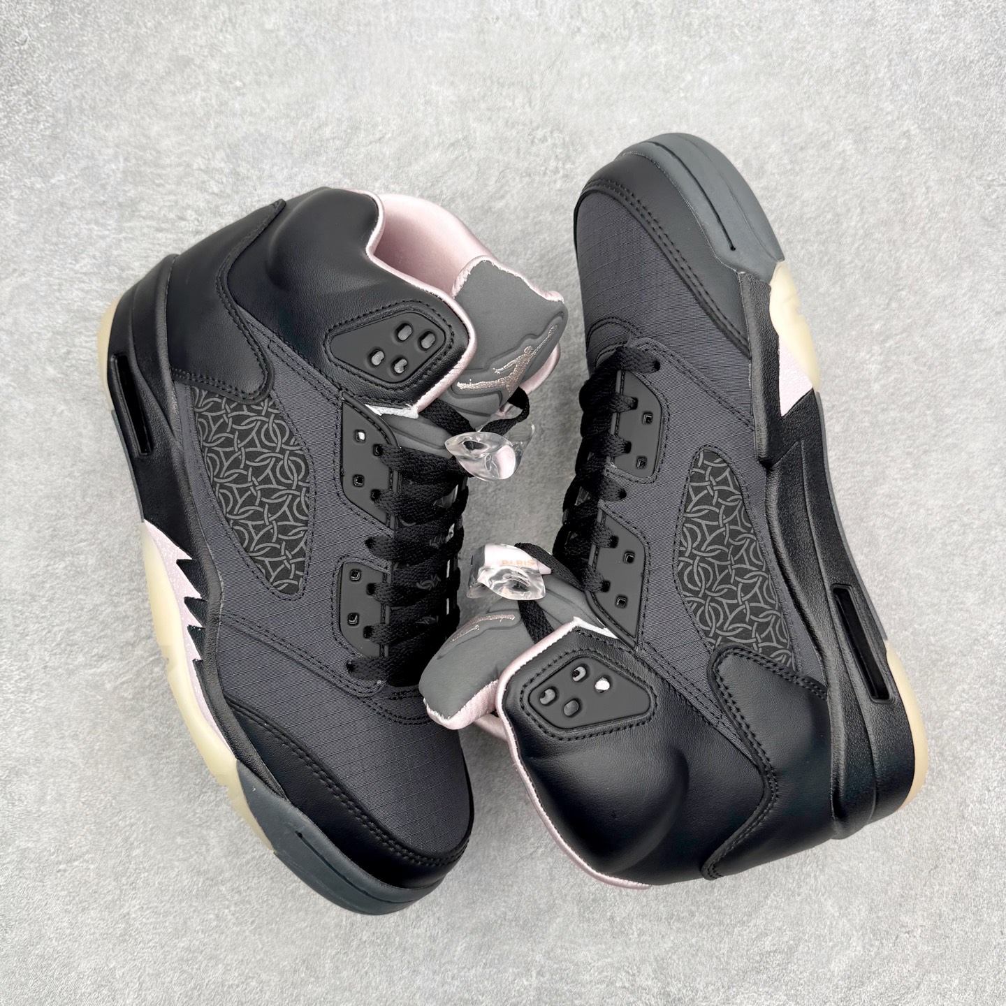 ＃外贸版 PSG x Air Jordan AJ5 Retro 联名黑粉 HQ3004-001 原纸板楦