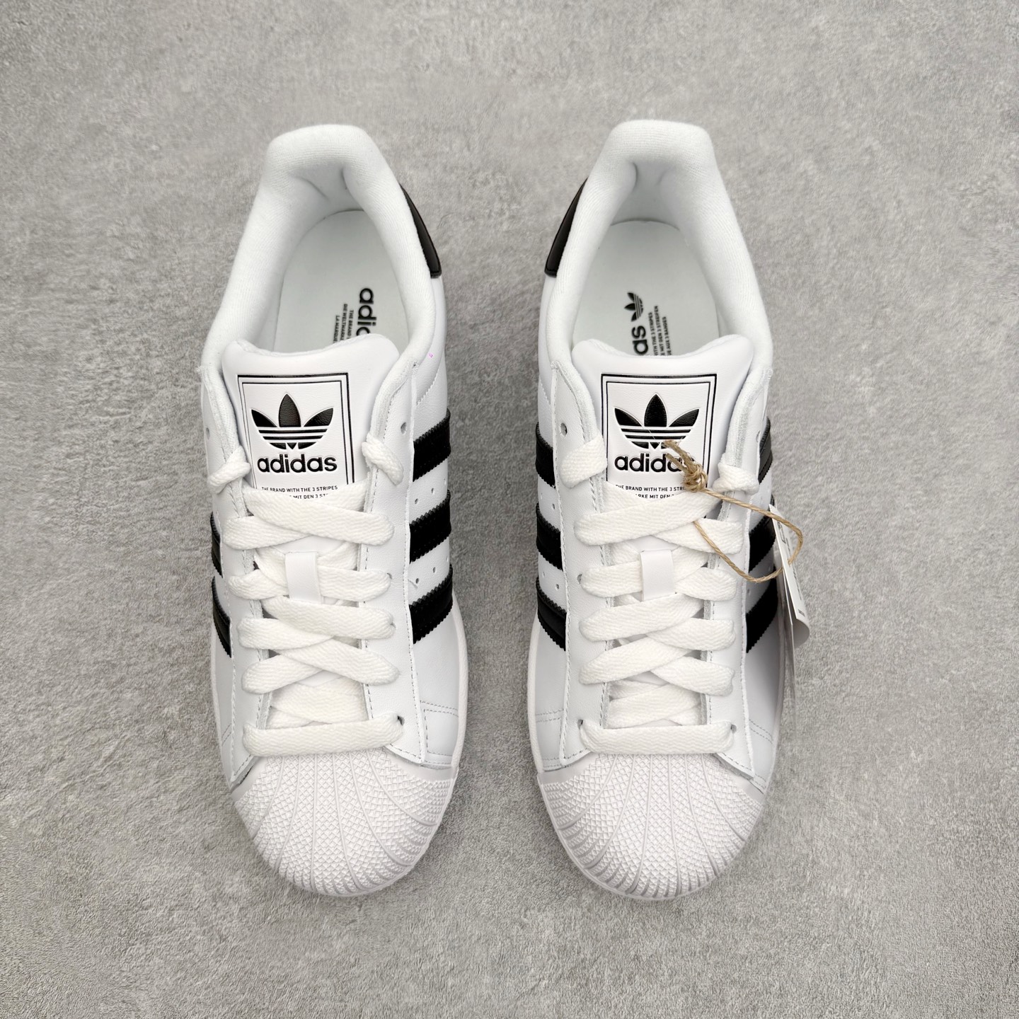 AD Originals Superstar 经典贝壳头休闲板鞋 IH8659 平台正单 全套原纸板楦头