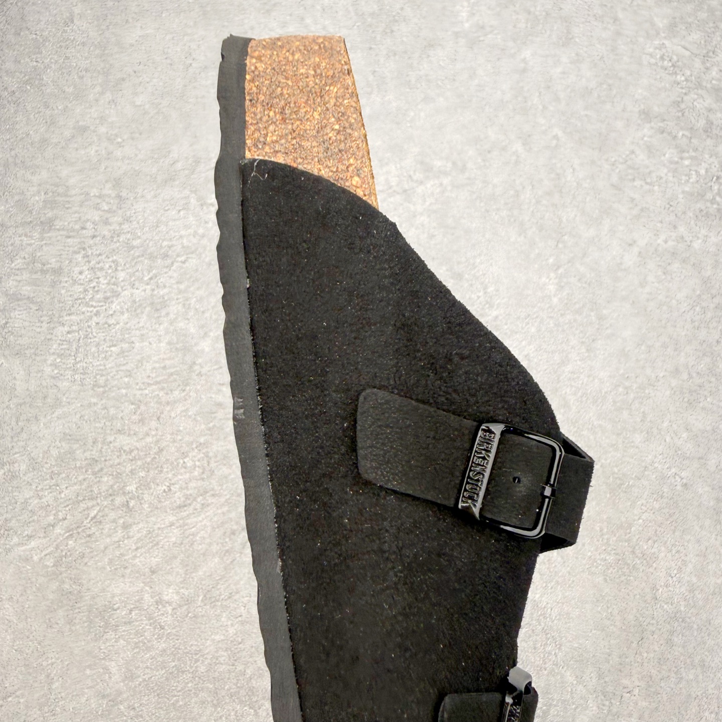 Birkenstock Kyoto 勃肯牛皮绒面革单扣 EVA 防臭一字拖鞋 男女同款 牛皮绒面革质地柔