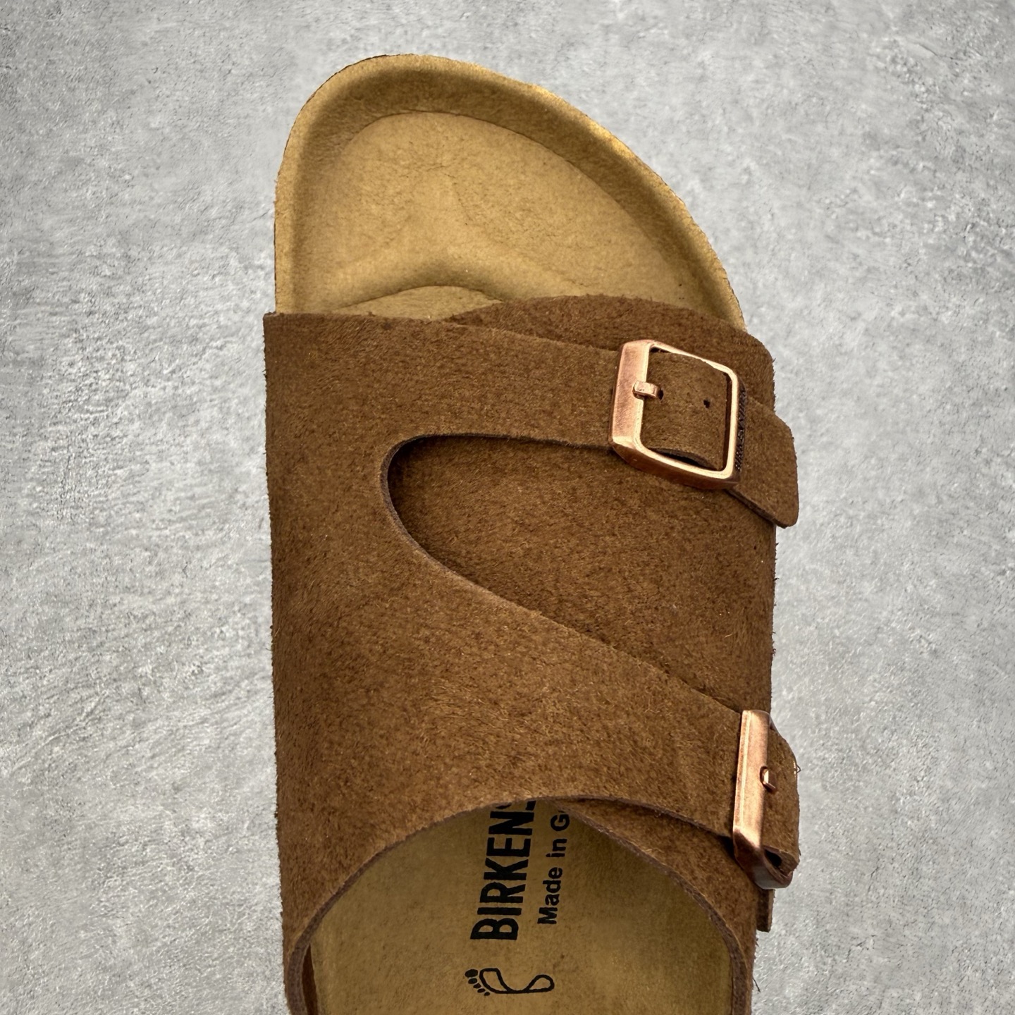 Birkenstock Kyoto 勃肯牛皮绒面革单扣 EVA 防臭一字拖鞋 男女同款 牛皮绒面革质地柔