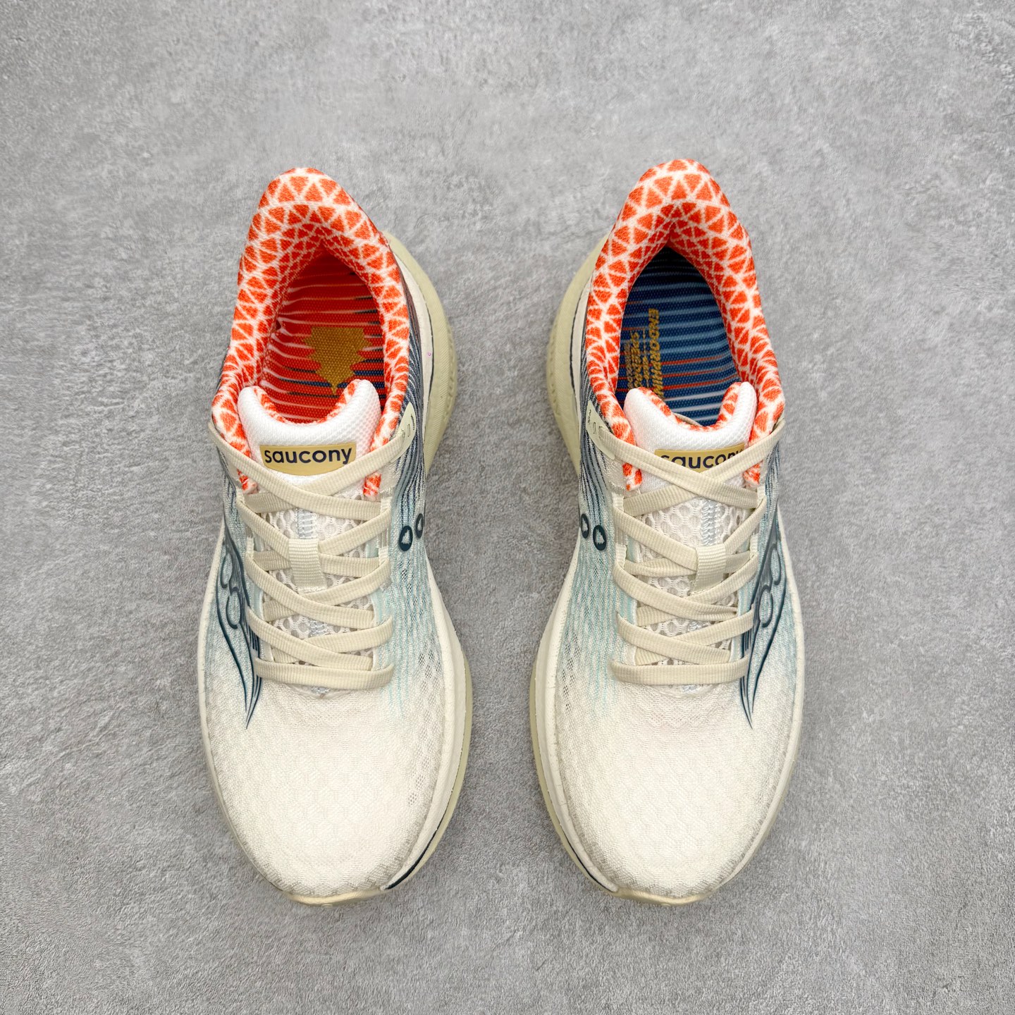 Saucony ENDORPHIN SPEED 啡速 5 舒适百搭耐磨 低帮 休闲跑步鞋 男女同款 Sa