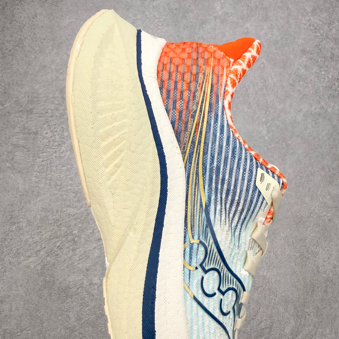 Saucony ENDORPHIN SPEED 啡速 5 舒适百搭耐磨 低帮 休闲跑步鞋 男女同款 Sa