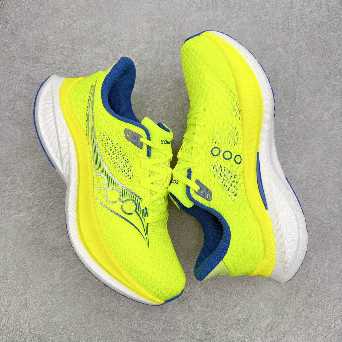 Saucony ENDORPHIN SPEED 啡速 5 舒适百搭耐磨 低帮 休闲跑步鞋 男女同款 Sa
