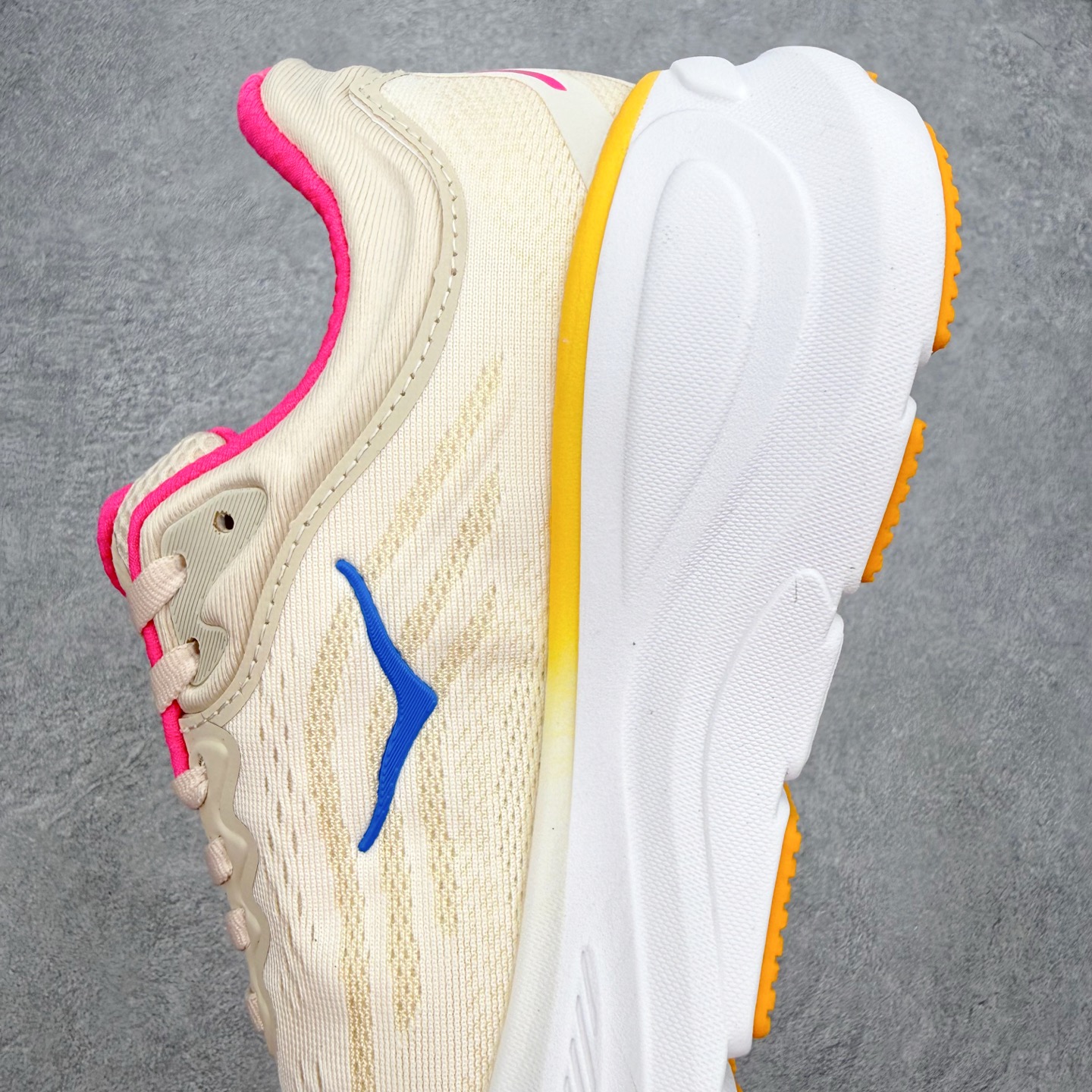 HOKA ONE ONE Bondi 9 WIDE 邦迪九代舒适防滑耐磨低帮休闲跑步鞋 HOKA ONE