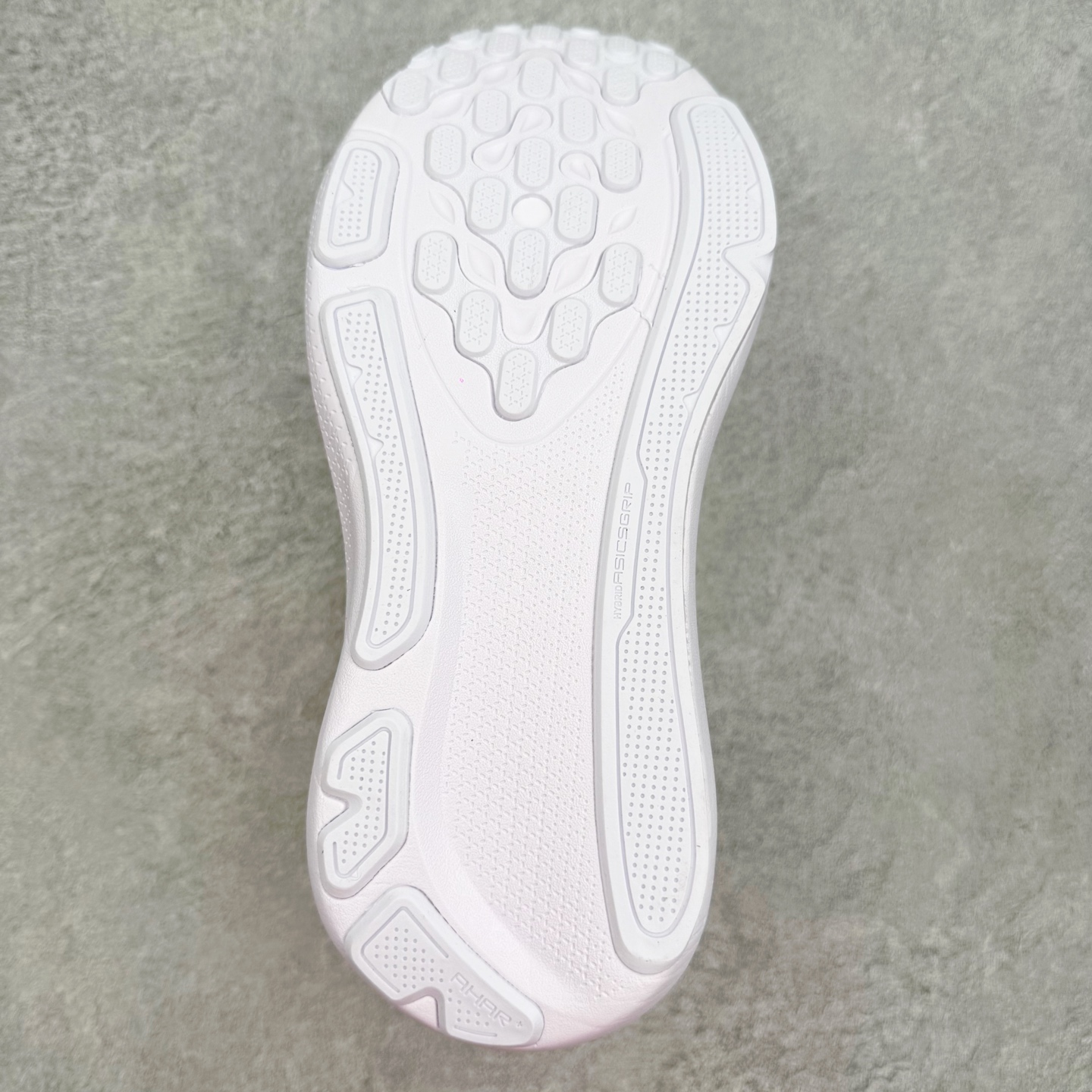 ASICS GEL-KAYANO 33 舒适贴合透气支撑回弹跑步鞋 ASICS（亚瑟士）是日本实业家鬼冢