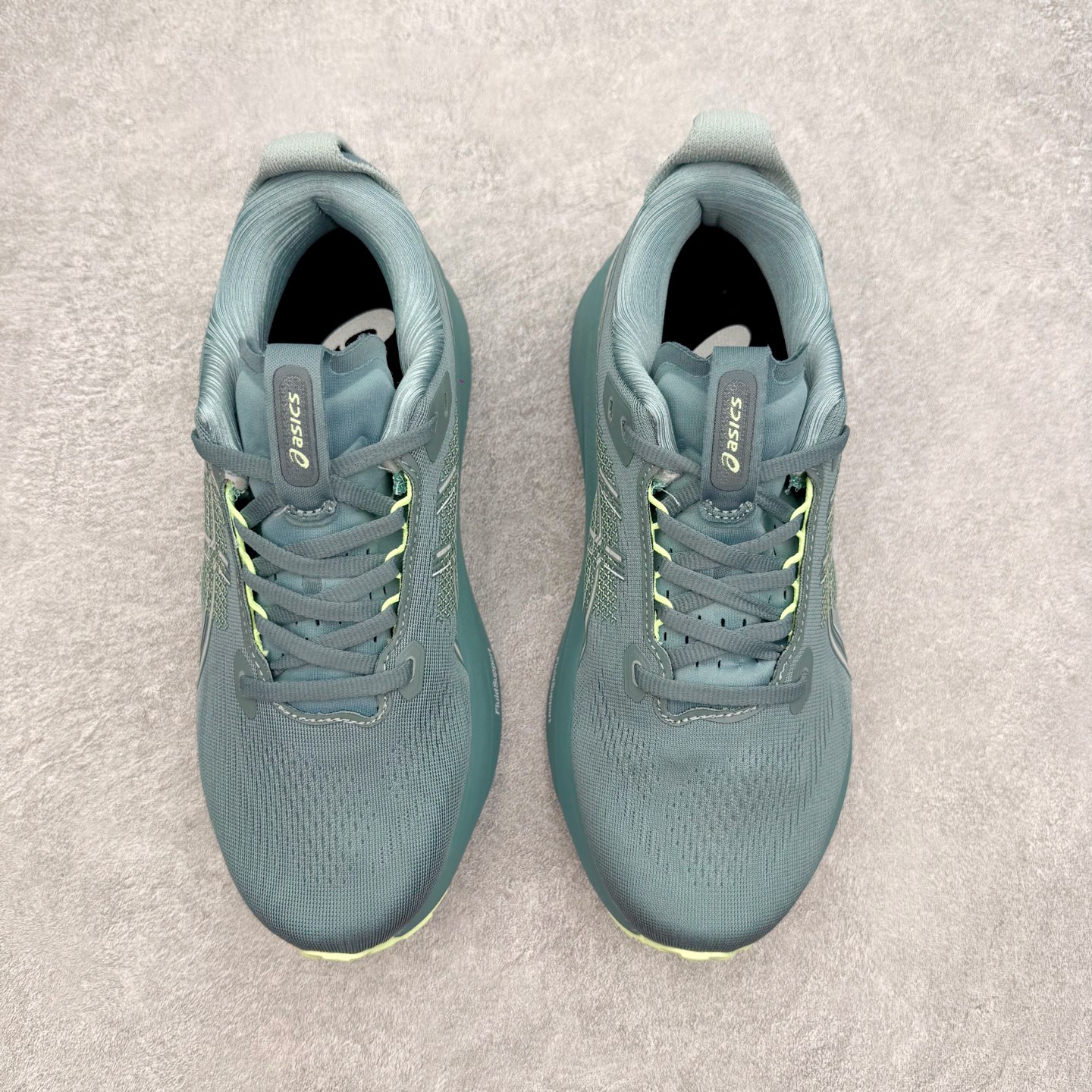 ASICS GEL-KAYANO 33 舒适贴合透气支撑回弹跑步鞋 ASICS（亚瑟士）是日本实业家鬼冢