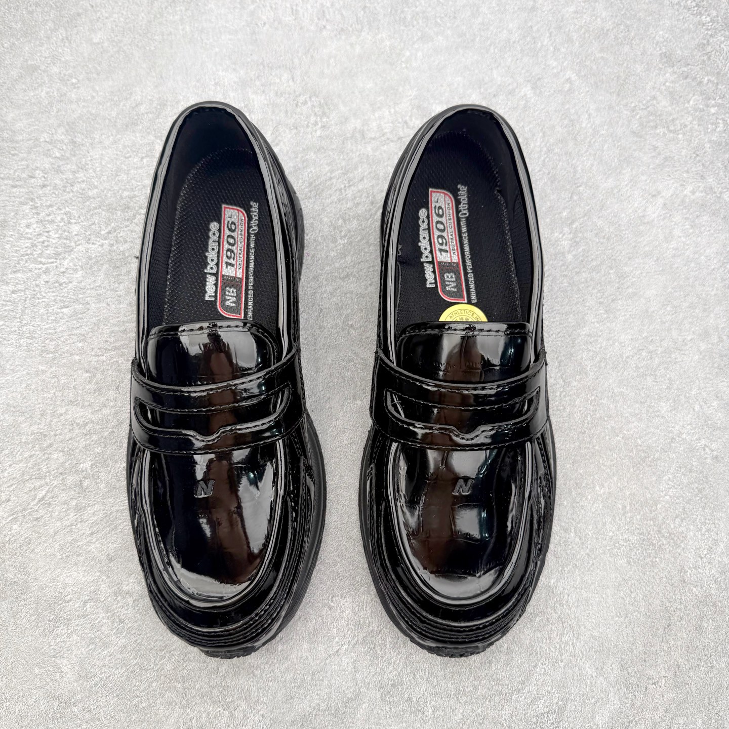 JUNYA WATANABE x New Balance NB 1906R 新百伦联名款舒适百搭防滑低帮