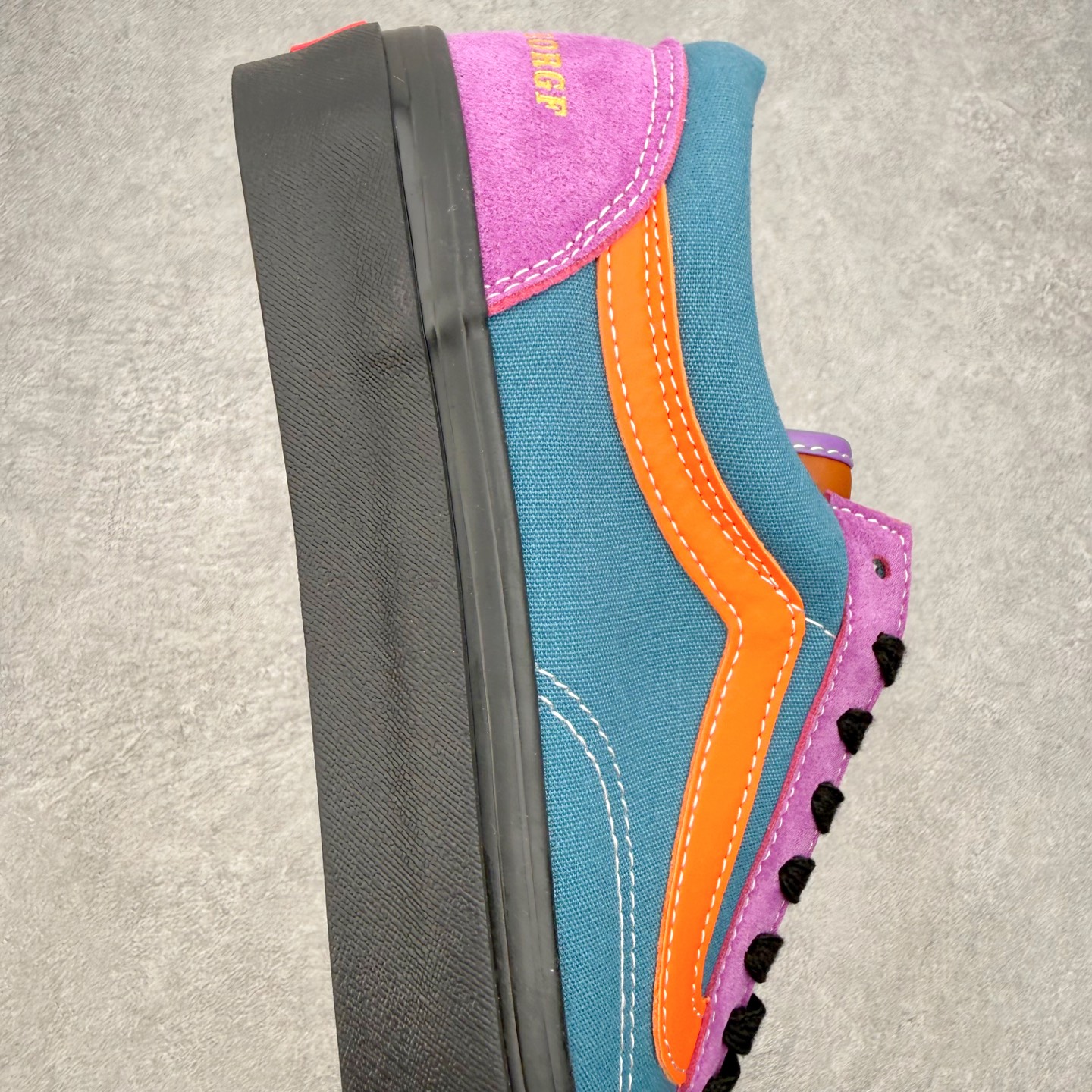 Vans × Julian Klincewicz OTW Old Skool 36 舒适贴合休闲硫化板鞋