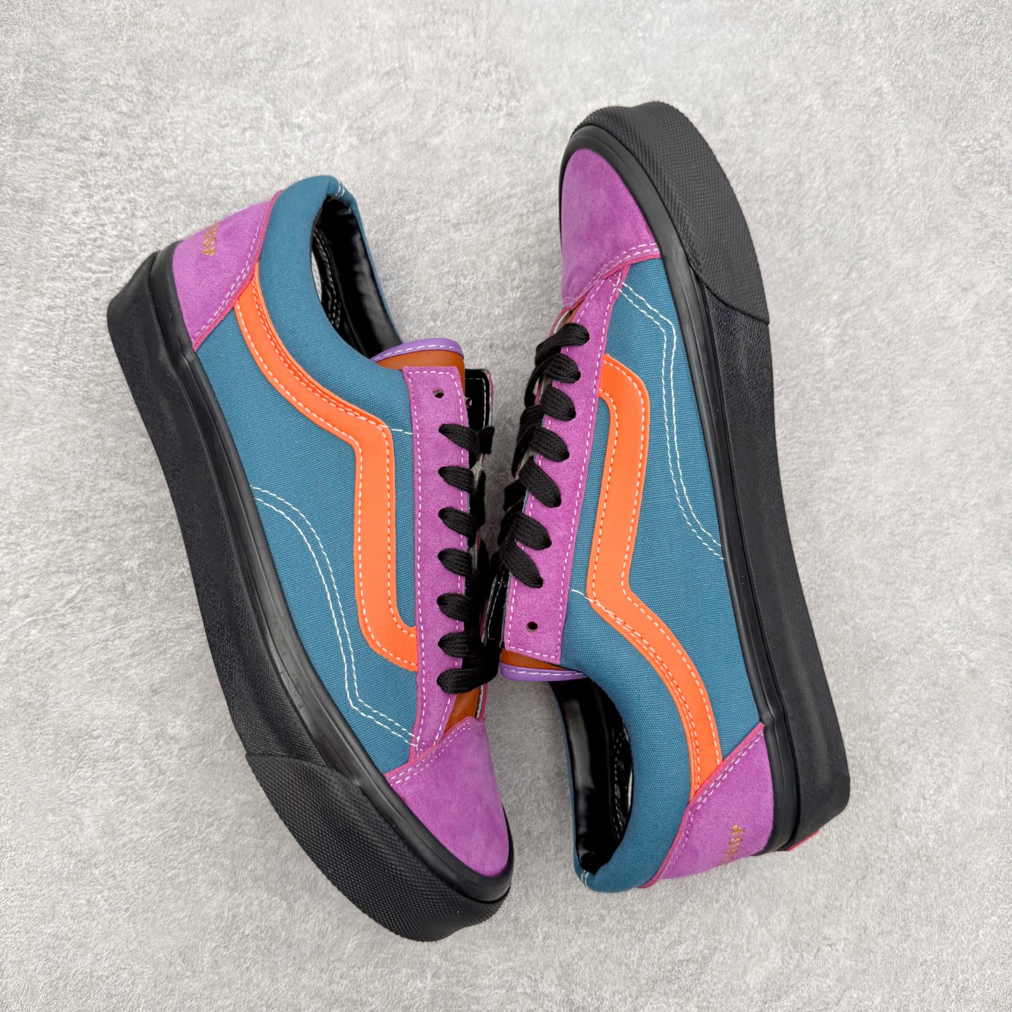 Vans × Julian Klincewicz OTW Old Skool 36 舒适贴合休闲硫化板鞋