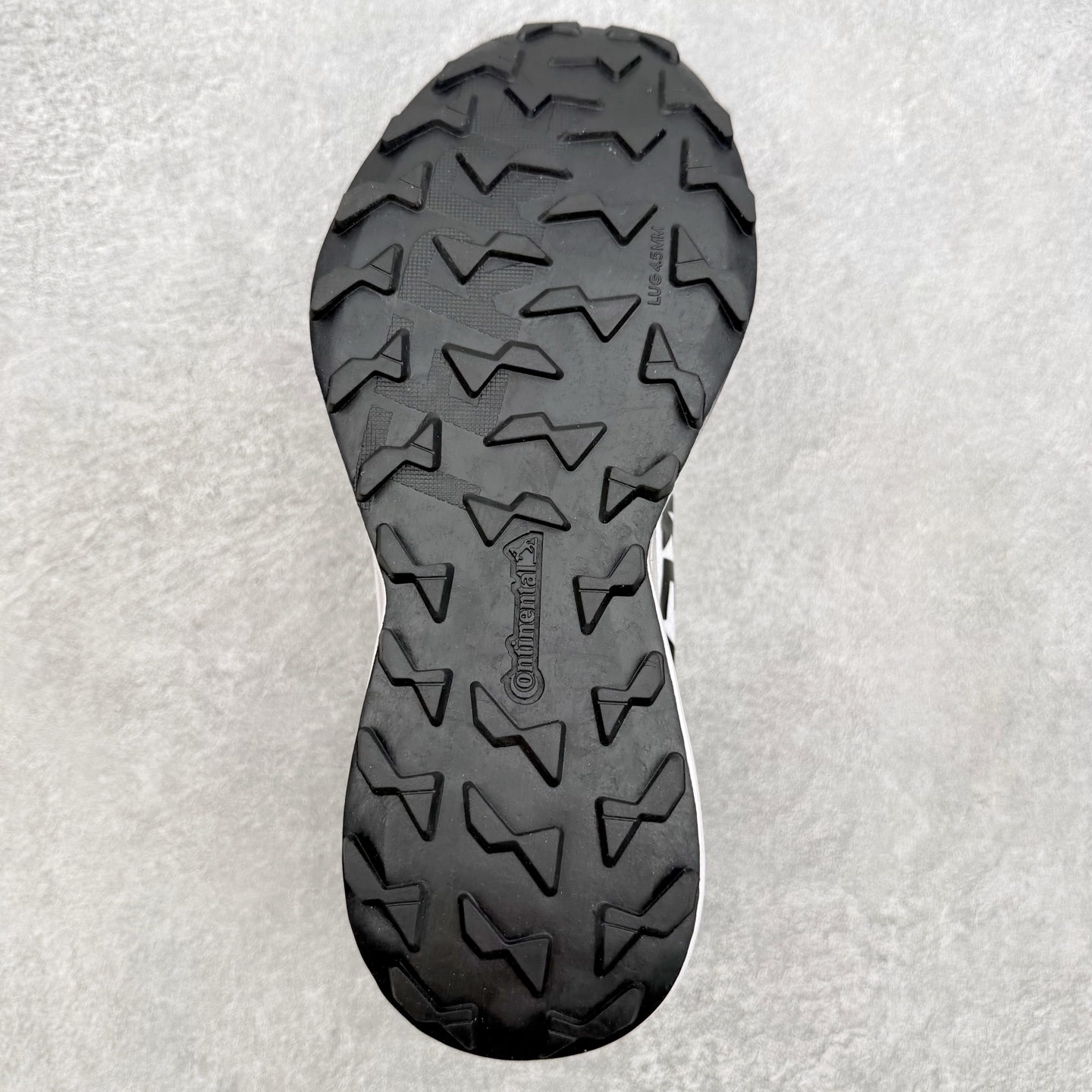 AD Terrex Agravic speed ultra 2 舒适耐用跑步鞋 运动休闲跑鞋 采用较薄的