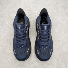 HOKA ONE ONE Clifton 克里夫顿10代专业性能减震公路跑步鞋 轻盈透气的针织网面和纱线 HOKA ONE ONE Clifton 克里夫顿10代专业性能减震公路跑步鞋 轻盈透气的针织网面和纱线