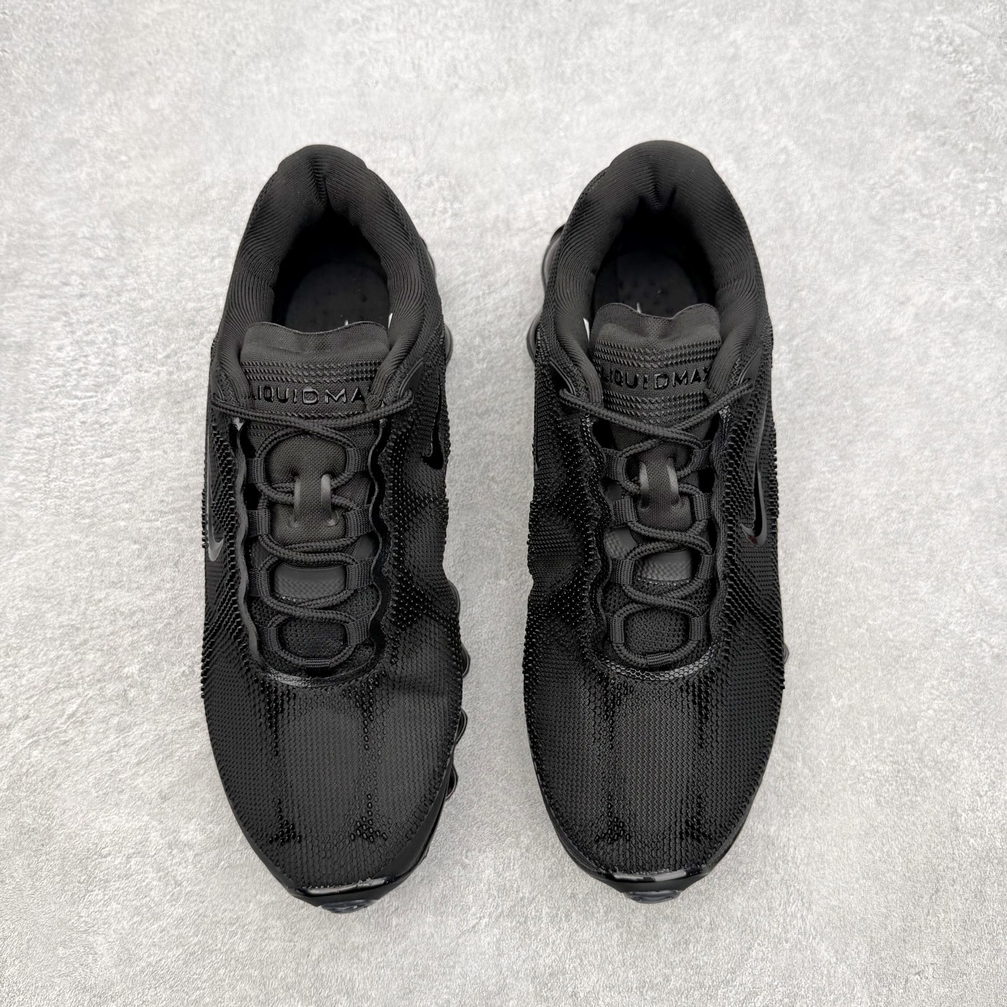 NK AIR LIQUID MAX 2026S 毒箭蛙新款气垫跑步鞋 Liquid Max 传承四十年 