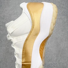 #KZ神版 Air Jordan AJ11 Low 低帮 白金AH7860-102 市场中端王者 耗时半 #KZ神版 Air Jordan AJ11 Low 低帮 白金AH7860-102 市场中端王者 耗时半