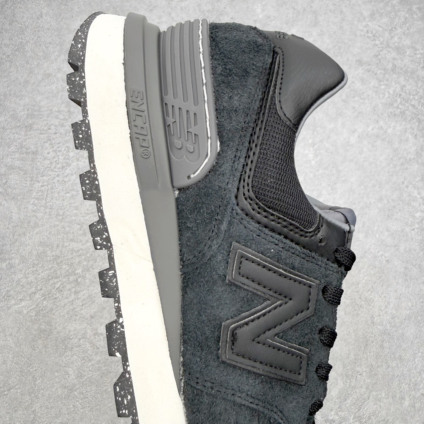 NB新百伦New Balance U574升级版系列低帮复古休闲运动慢跑鞋 新版NB574，妥妥美产既视