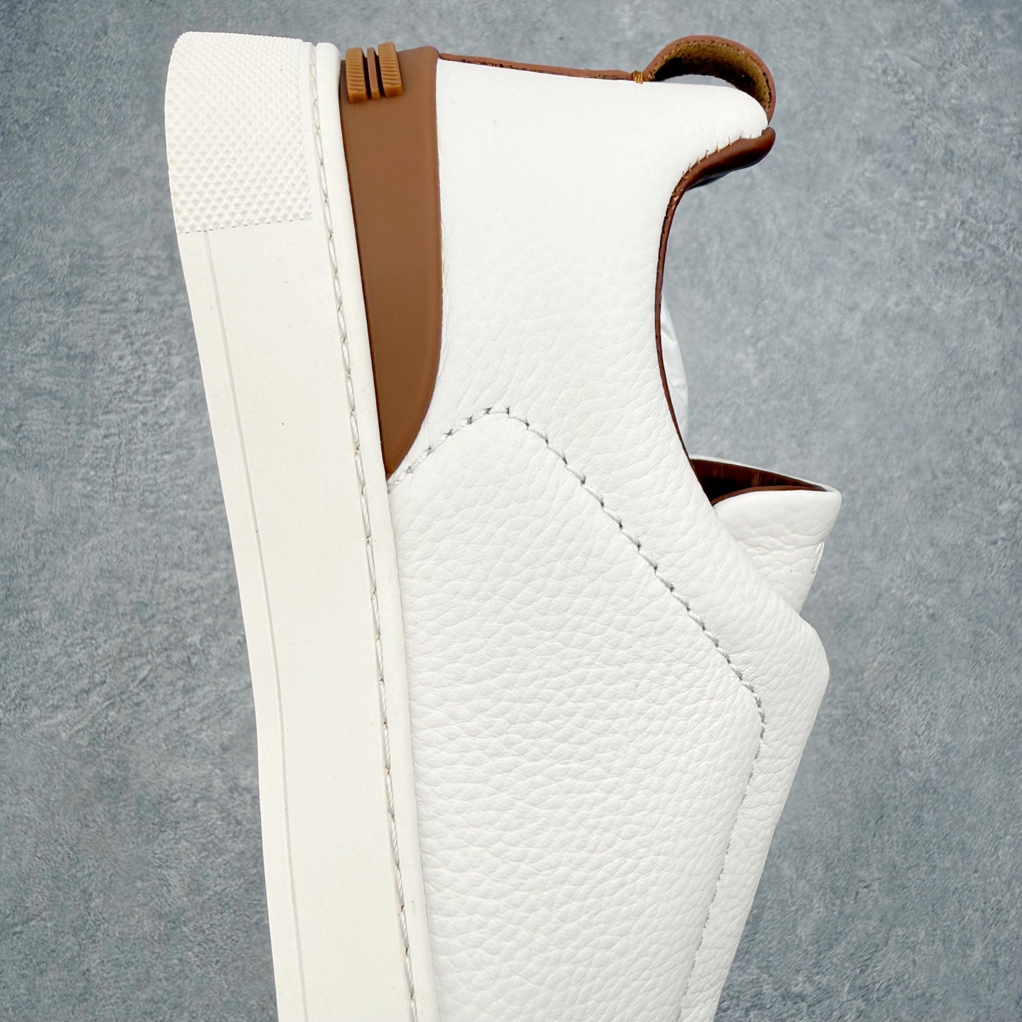 ＃零售版 Zegna Triple Stitch 杰尼亚皮革 圆头平底 低帮低帮运动鞋 摔花纹牛皮制成，