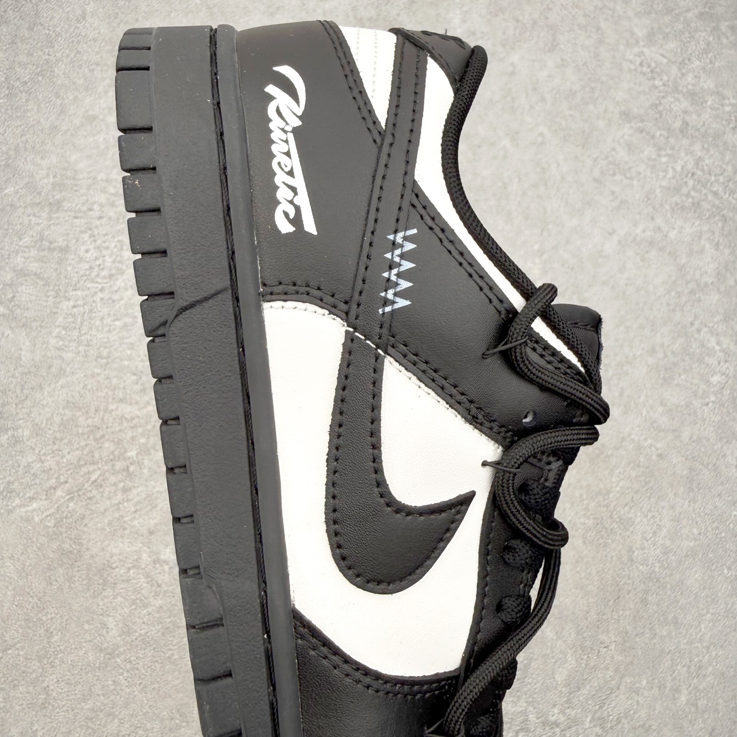 ＃YC纯原 NK Dunk Low 极简黑白 IO7606-010 经典的黑白，是永不过时的高级审美，既