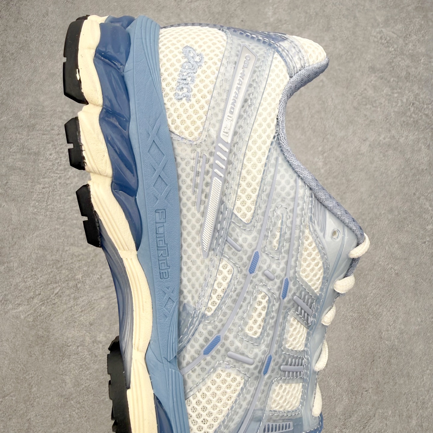 Asics Gel Kayano 12.1 亚瑟士卡亚诺12.1代系列低帮轻量缓震休闲运动跑步鞋 GEL