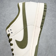 #YC纯原 NK Dunk Low 劲松绿 WG0319-146 此款摒弃了高饱和度的张扬,选择了一种沉 #YC纯原 NK Dunk Low 劲松绿 WG0319-146 此款摒弃了高饱和度的张扬,选择了一种沉