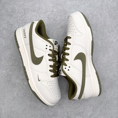 #YC纯原 NK Dunk Low 劲松绿 WG0319-146 此款摒弃了高饱和度的张扬,选择了一种沉 #YC纯原 NK Dunk Low 劲松绿 WG0319-146 此款摒弃了高饱和度的张扬,选择了一种沉