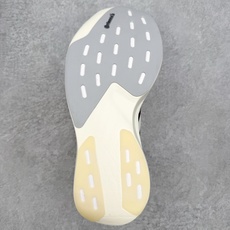 AD Adizero EVO SL M 马拉松竞速专业跑鞋 KI6931 CELERMESH针织网面非常 AD Adizero EVO SL M 马拉松竞速专业跑鞋 KI6931 CELERMESH针织网面非常