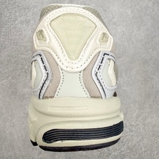 Reebok Premier Road Ultra 舒适 低帮跑步鞋 男女同款 从健身到街头,从不循规蹈 Reebok Premier Road Ultra 舒适 低帮跑步鞋 男女同款 从健身到街头,从不循规蹈