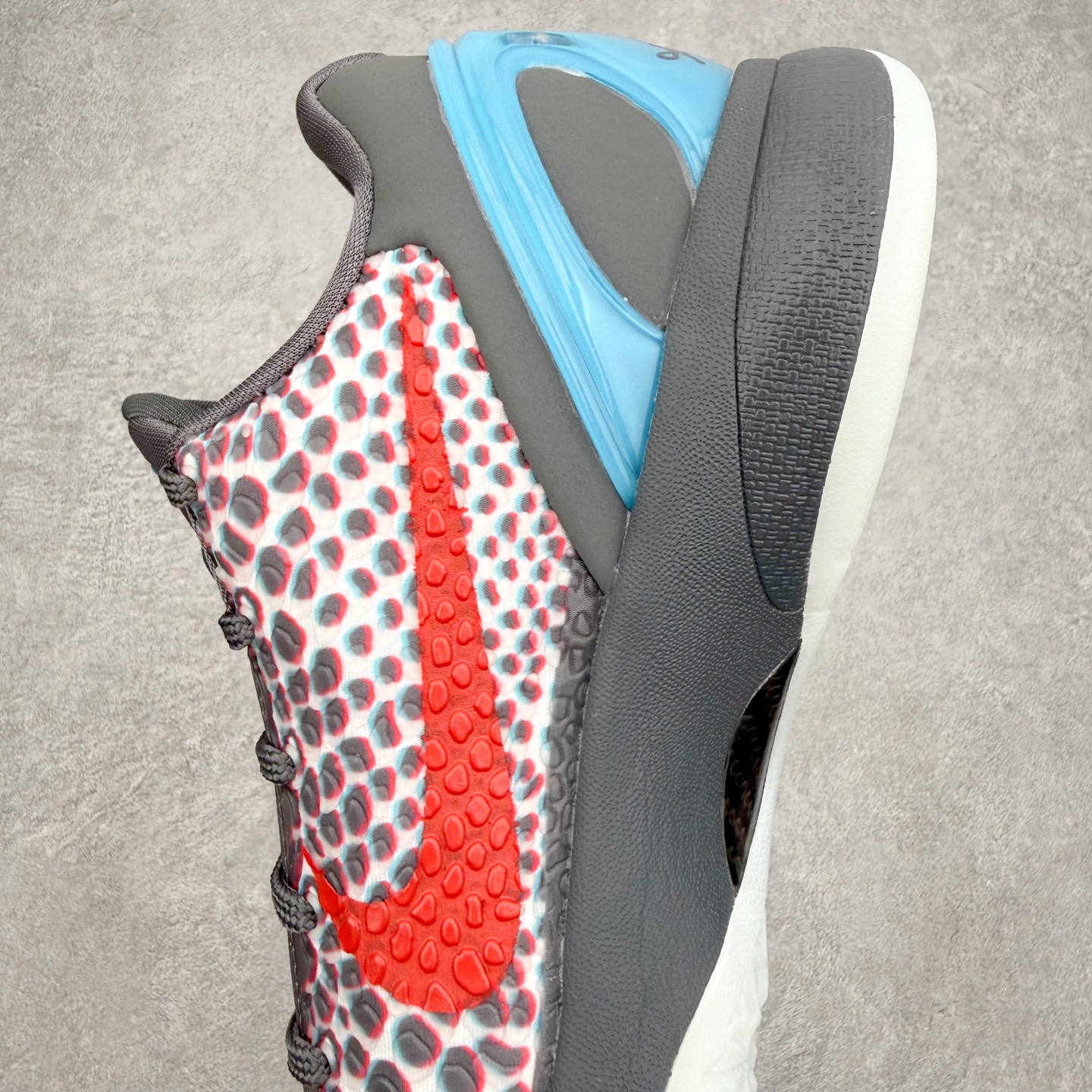 ＃灭世海外版 NK Zoom Kobe 6 Protro 科比六代 好莱坞鸳鸯 DD2305-003 纯