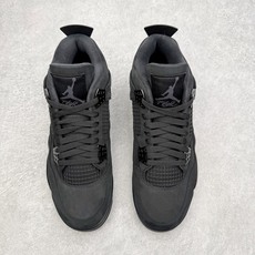 #lw纯原 Air Jordan AJ4 Retro 新黑猫 2025 FV5029-010 第一梯队最 #lw纯原 Air Jordan AJ4 Retro 新黑猫 2025 FV5029-010 第一梯队最