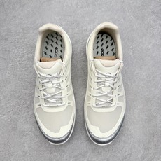 ECCo爱步 Biom C Trail 时尚简约牛皮减震耐磨低帮休闲跑步鞋 ECCO以三大核心特征为依托 ECCo爱步 Biom C Trail 时尚简约牛皮减震耐磨低帮休闲跑步鞋 ECCO以三大核心特征为依托