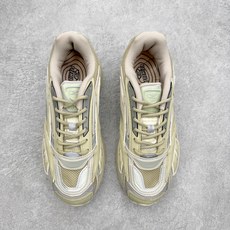 Reebok Premier Road Ultra 舒适 低帮跑步鞋 男女同款 从健身到街头,从不循规蹈 Reebok Premier Road Ultra 舒适 低帮跑步鞋 男女同款 从健身到街头,从不循规蹈