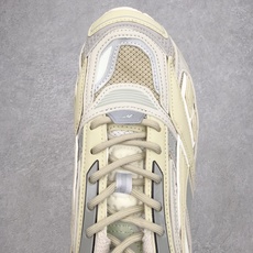 Reebok Premier Road Ultra 舒适 低帮跑步鞋 男女同款 从健身到街头,从不循规蹈 Reebok Premier Road Ultra 舒适 低帮跑步鞋 男女同款 从健身到街头,从不循规蹈